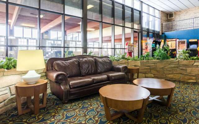 Quality Inn & Suites Salina