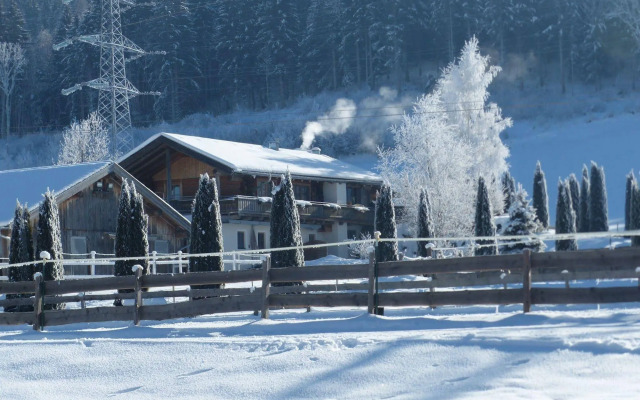 Land-Hotel Gut Edelweiss