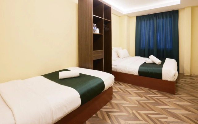Hotel Royal Queens