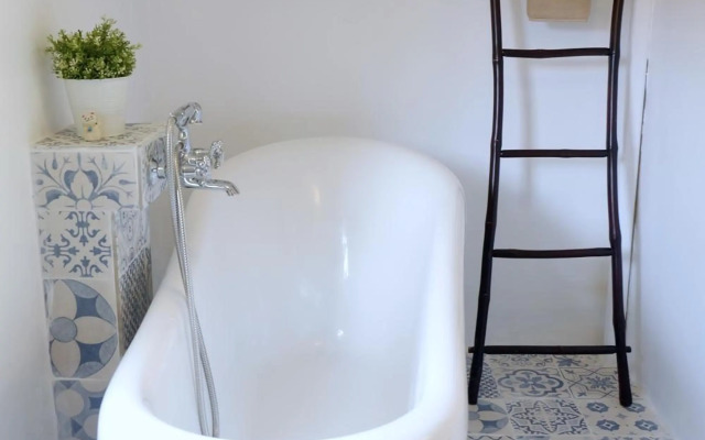 Riad Hua Hin Hotel