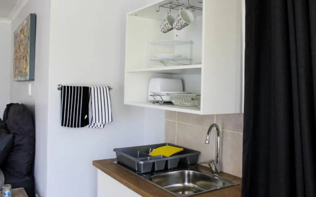 4 on Verbena (Adults Only)