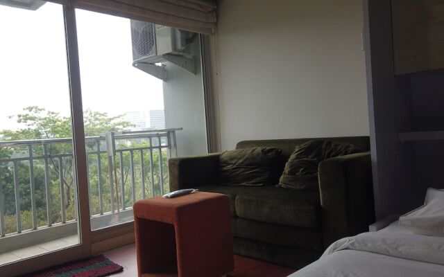 Unique Studio Galeri Ciumbuleuit Apartment near Dago