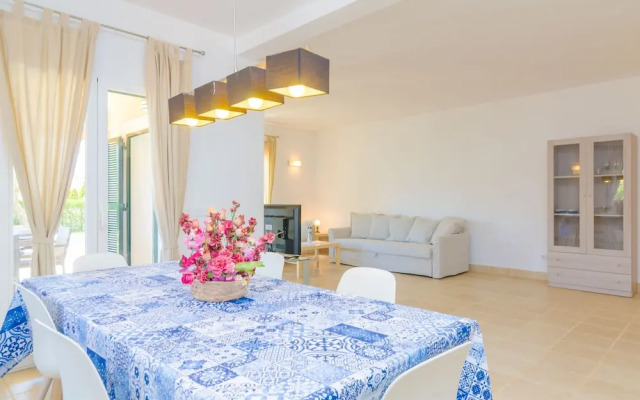 Voltora in Campos With 3 Bedrooms and 3 Bathrooms