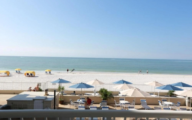 Shoreline Island Resort - Exclusively Adult