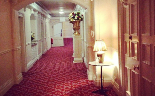 Grange Hotel
