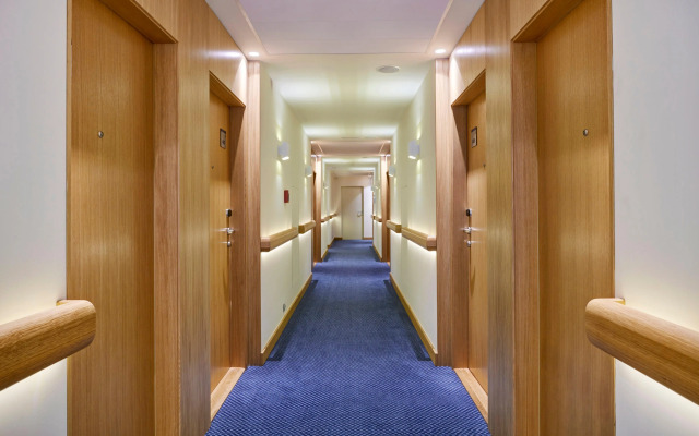 Nobel Palace Hotel