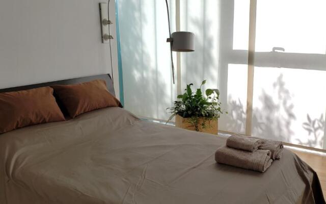 Departamento moderno 3 personas con garage