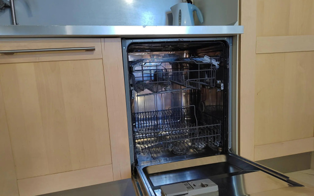 Апартаменты на улице Атарбекова 1/2