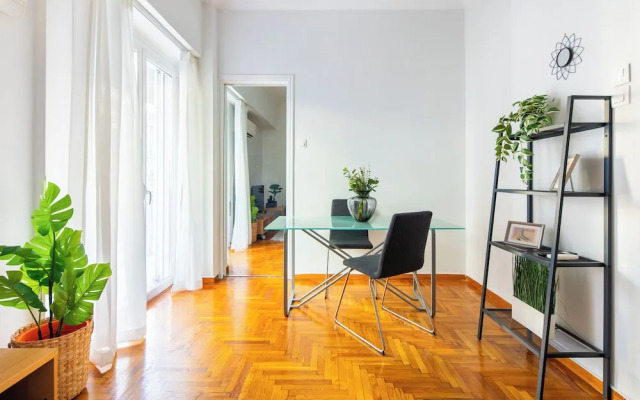 Socrates 1-Bedroom Apartment in Athens