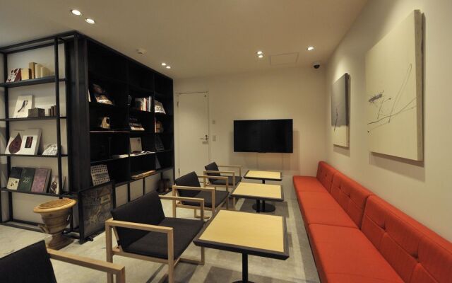 Rakuten Stay Hostel Art Cafe Bar Osaka Shinsaibashi