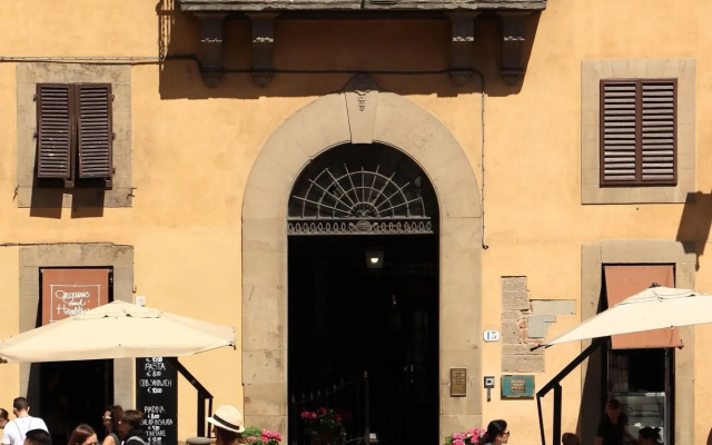 Piazza Pitti Palace