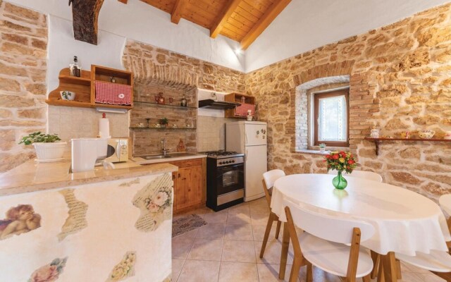 Stunning Home in Pula With Wifi and 1 Bedrooms