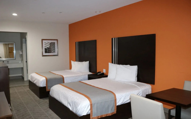 Scottish Inn & Suites - IAH Airport