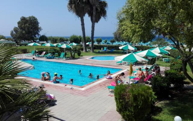 Pylea Beach Hotel