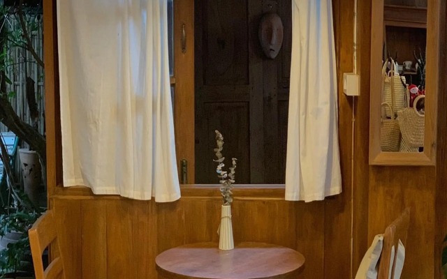 Tiptopthai House