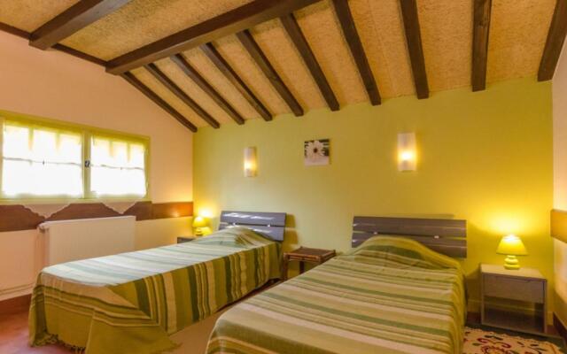 Gîte Saint-Hilaire-sous-Romilly, 4 pièces, 6 personnes - FR-1-543-72