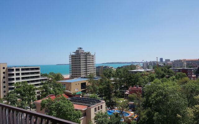 Sandapart Royal Beach Apartments