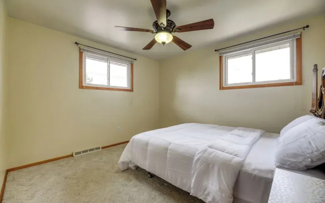 Central Apt in Cheektowaga w/ Private Deck!