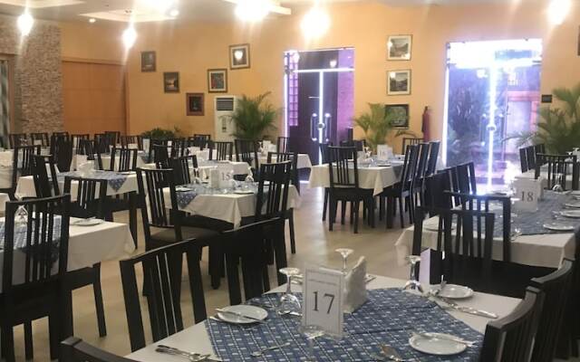 Warri Wetland Hotel