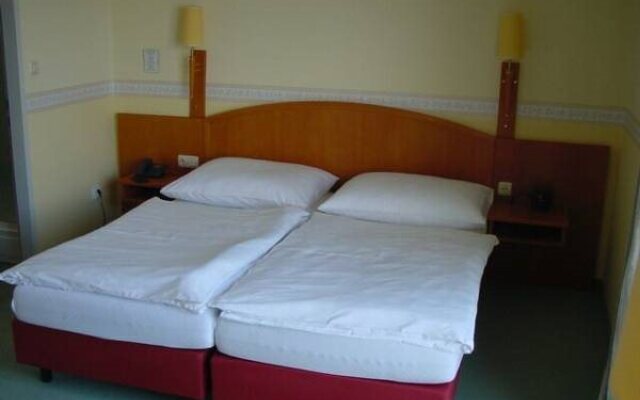 Fischwirtshaus Landmotel "Die Donaurast"