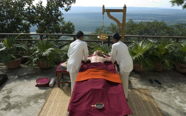 Ananda In The Himalayas
