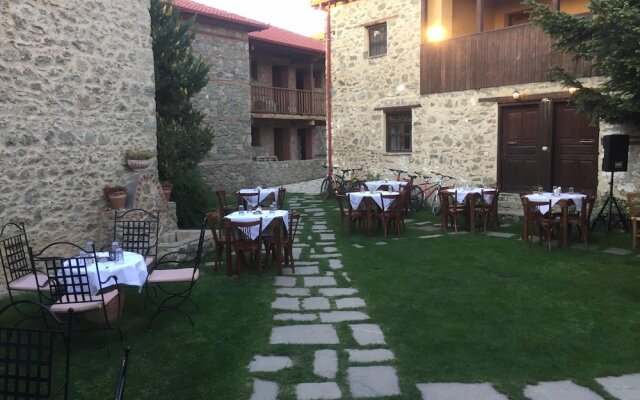 Agios Germanos Traditional Hotel