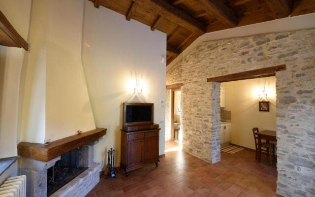 Borgotufi Albergo Diffuso