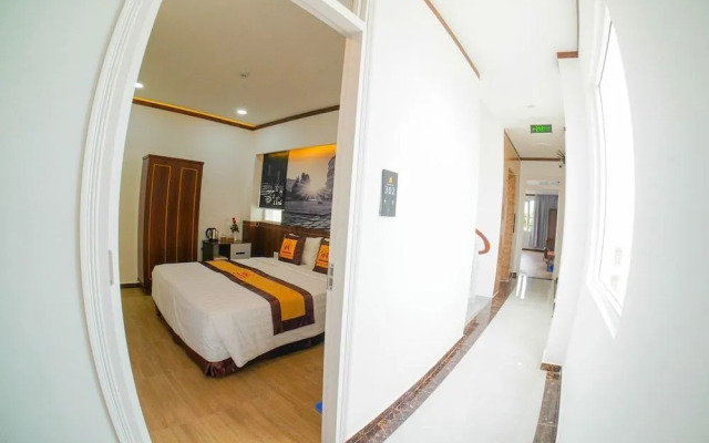 Hai Van Luxury Hotel
