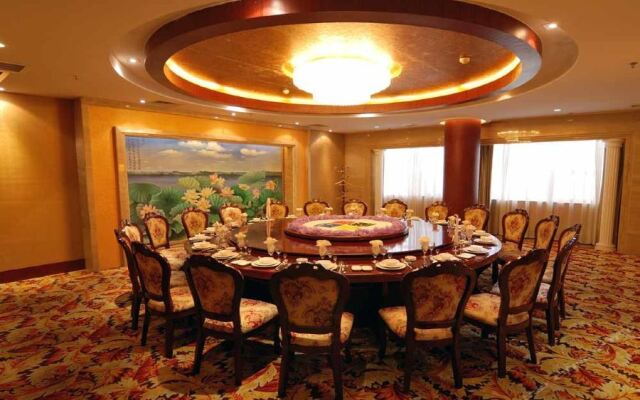 Huafeng Huatian Hotel