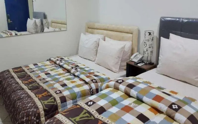 Adriatic Hotel