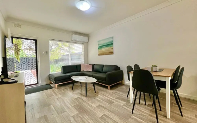 Dishwasher A C Dryer Campbelltown Courtyard East