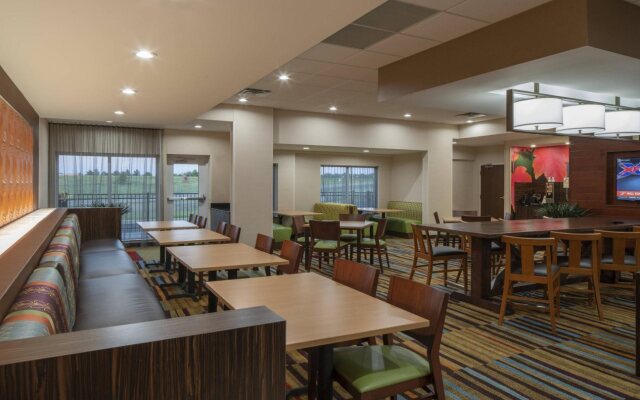 Fairfield Inn & Suites Batesville