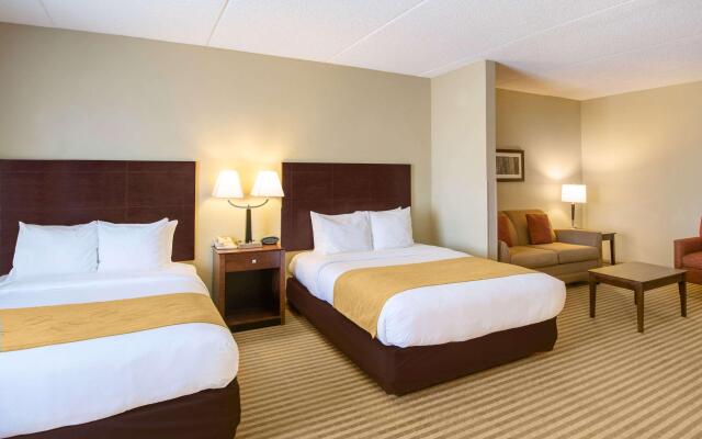 Comfort Suites Near Universal Orlando Resort