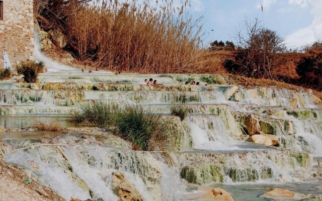 Beautiful Home in Semproniano With Wifi and 3 Bedrooms