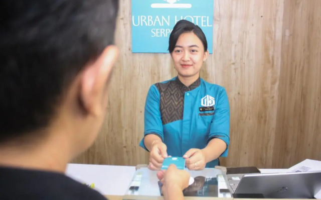 Urban Express HomTel Serpong