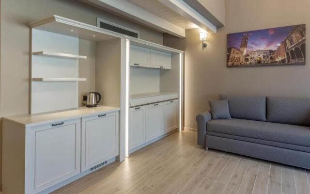 Luxury Apartments San Zeno