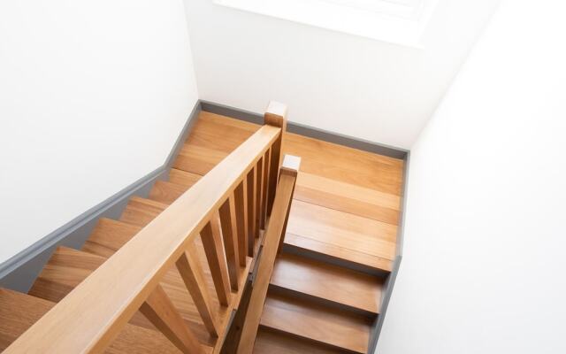 3BR Stylish Home Sea View Walk to East Wittering