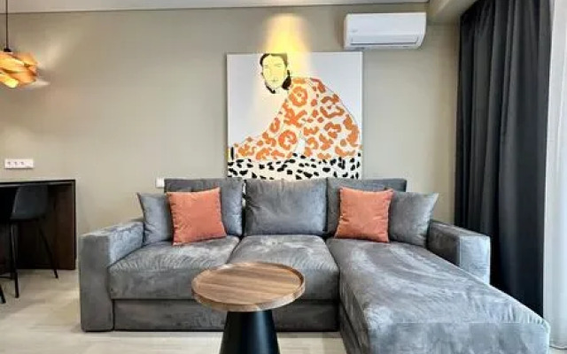 Влад апартаментс  на ул. Махалина д. 10