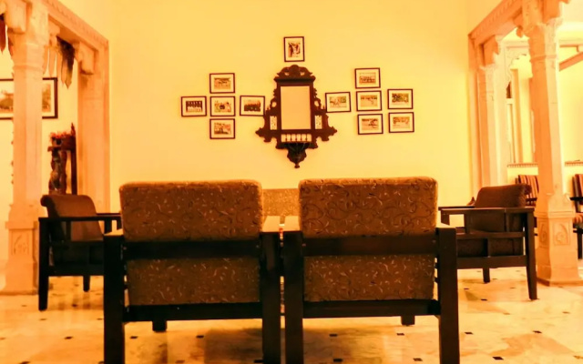 Hotel Kishan Kunj
