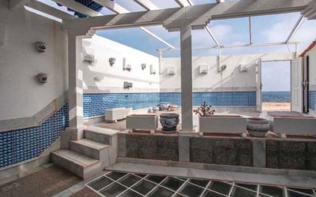 Spacious Holiday Home in Isla de Tabarca With Patio