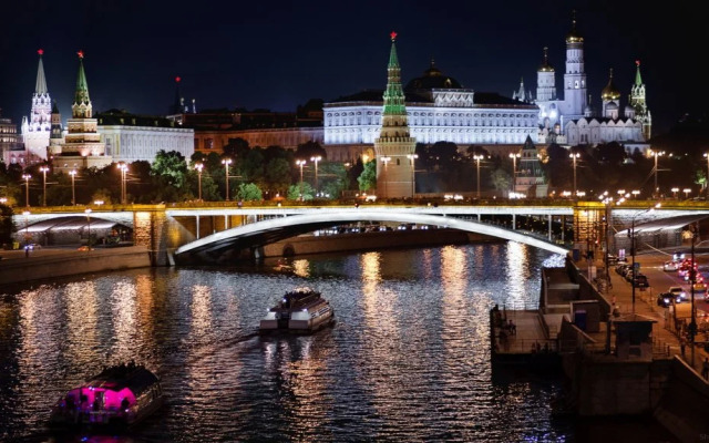 Ulitsa Pskovskaya 9 Apartments