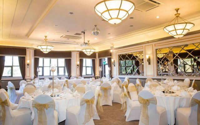 Surya Hogs Back Hotel and Spa