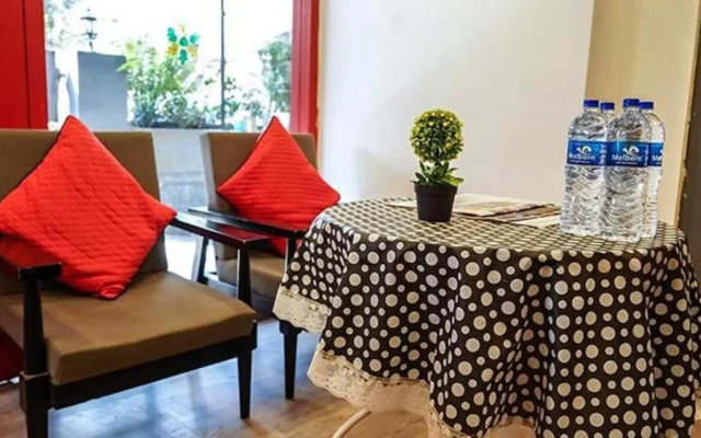 Fabexpress Highway Residency