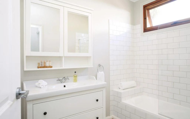 Beechworth Cedar Cottages