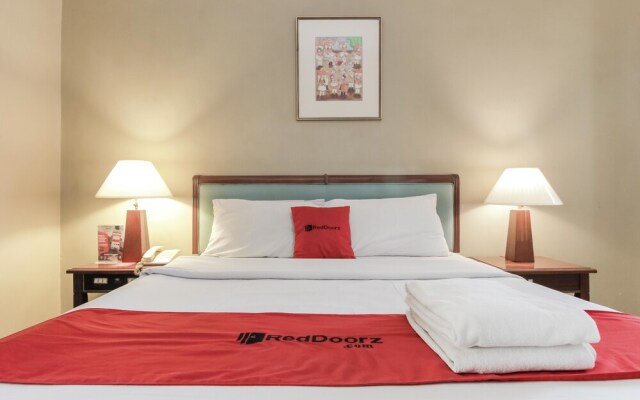 RedDoorz Plus near Monumen Nasional Jakarta
