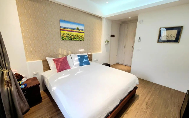 Love Happiness Inn