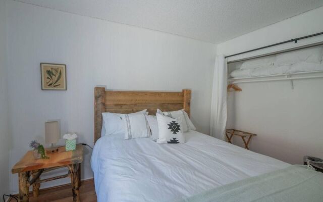 Tao Cabin 20 or 21