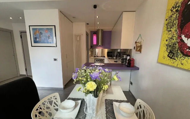 Beautiful Bright Flat With 2 Balconies