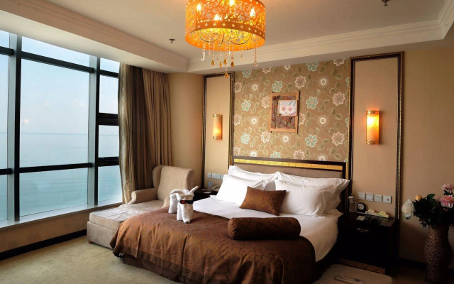 Vienna International Hotel Shandong Yantai FTA Jinshatan Xingyi Square