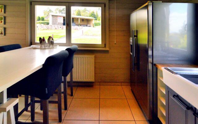 Lush Chalet In Septon With Sauna